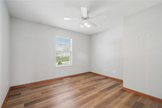 1145 Edwin Drive, Marion, IA 52302