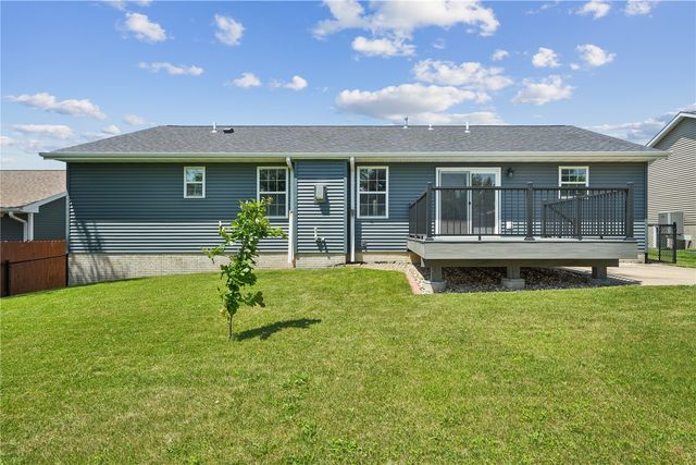 1145 Edwin Drive, Marion, IA 52302