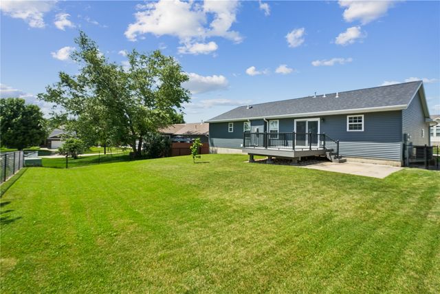 1145 Edwin Drive, Marion, IA 52302