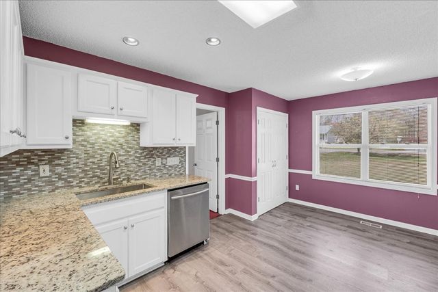 99 Arrowhead Dr, Manchester, TN 37355