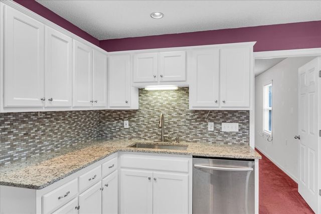 99 Arrowhead Dr, Manchester, TN 37355