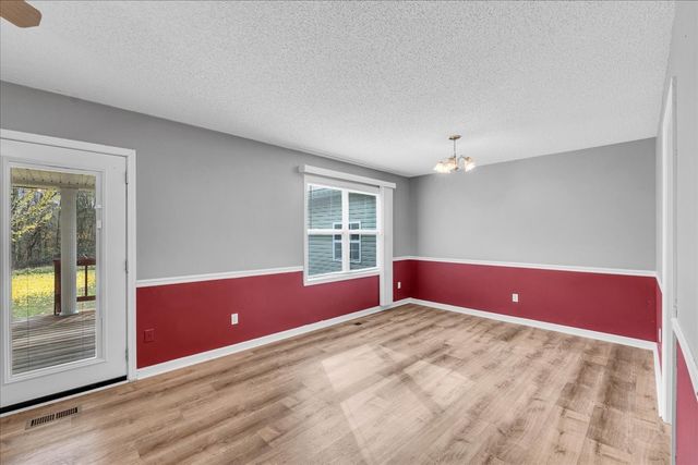 99 Arrowhead Dr, Manchester, TN 37355