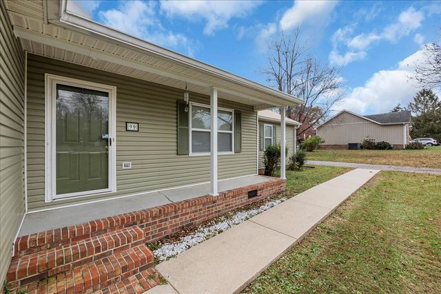 99 Arrowhead Dr, Manchester, TN 37355