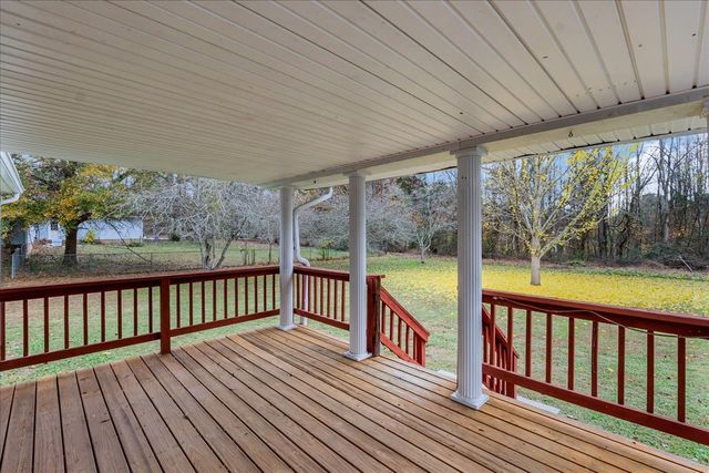 99 Arrowhead Dr, Manchester, TN 37355