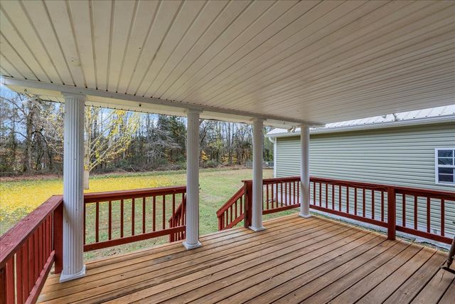 99 Arrowhead Dr, Manchester, TN 37355