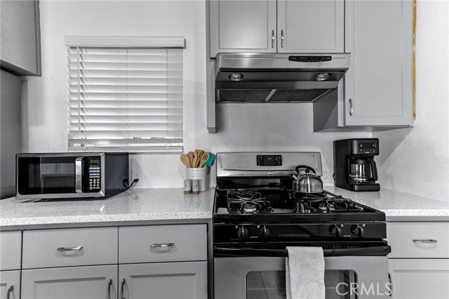 2564 N Aurora Drive, Palm Springs, CA 92262