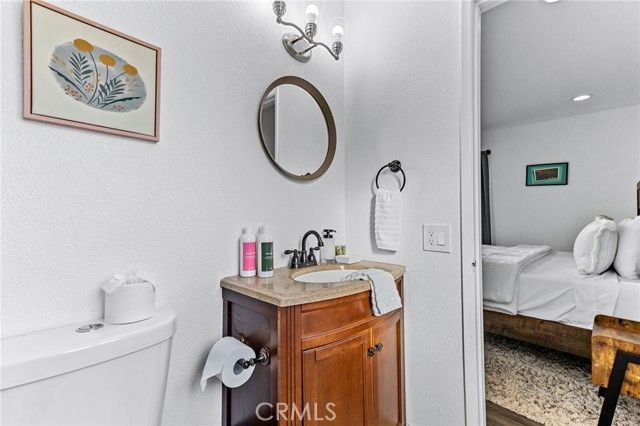 2564 N Aurora Drive, Palm Springs, CA 92262