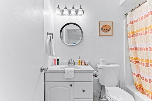 2564 N Aurora Drive, Palm Springs, CA 92262