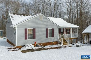 382 PATRICK HENRY PL, Louisa, VA 23093