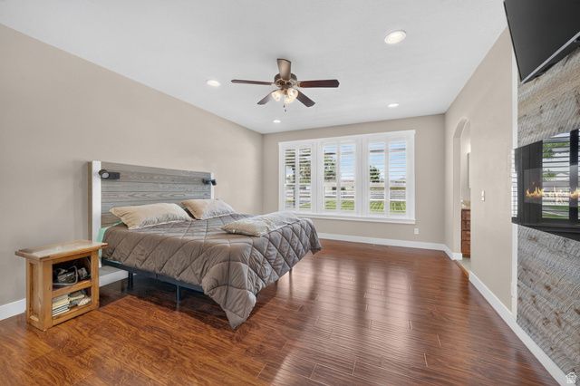 278 E LARSEN LN, Harrisville, UT 84404