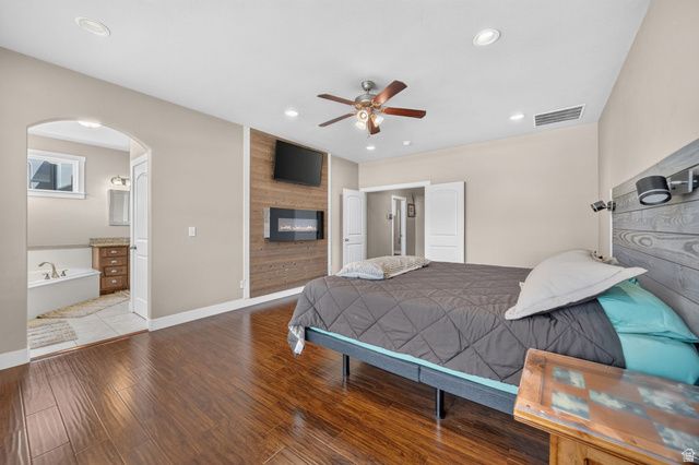 278 E LARSEN LN, Harrisville, UT 84404