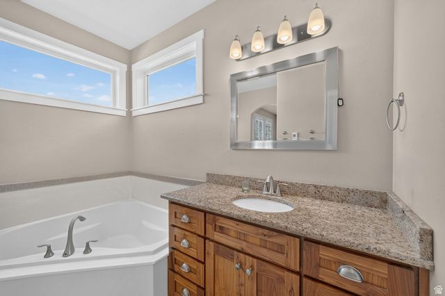 278 E LARSEN LN, Harrisville, UT 84404