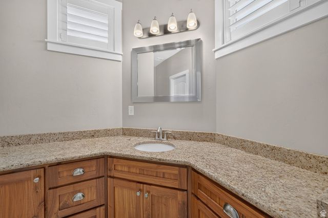 278 E LARSEN LN, Harrisville, UT 84404