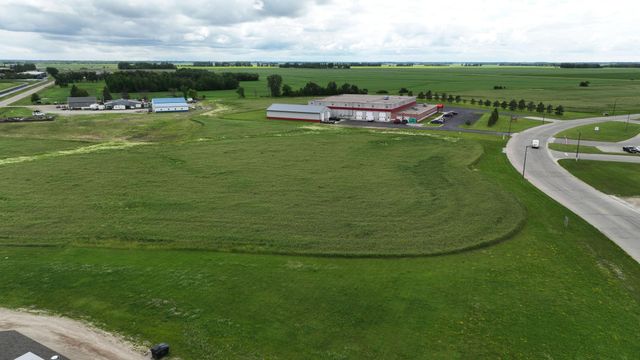 TBD W GREENWOOD Street W, Thief River Falls, MN 56701