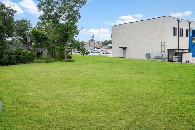 114 E 2nd Street, Deer Park, TX 77536