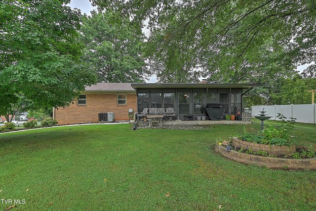 522 Birch Street, Church Hill, TN 37642
