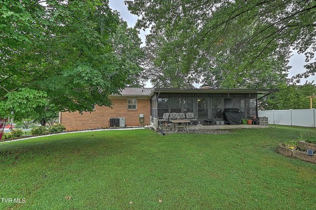 522 Birch Street, Church Hill, TN 37642