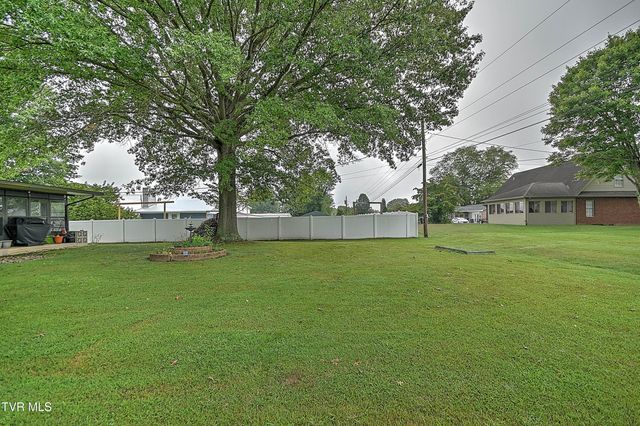 522 Birch Street, Church Hill, TN 37642