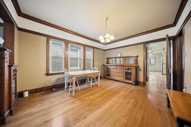 1906 S 58th Avenue, Cicero, IL 60804