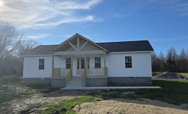 5050 Dickens Hill Rd, Bradyville, TN 37026