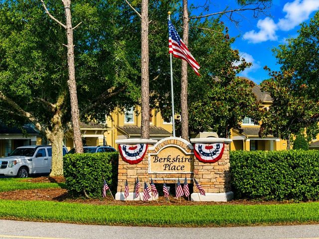 7714 FAIRGROVE AVENUE, Windermere, FL 34786