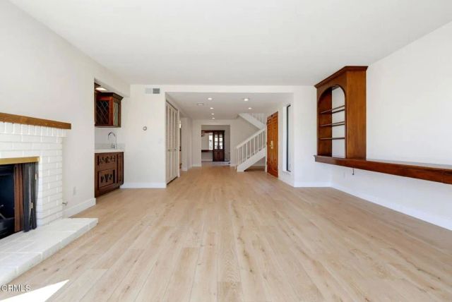 2714 Claray Drive, Los Angeles, CA 90077