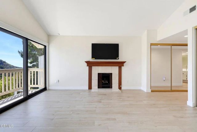 2714 Claray Drive, Los Angeles, CA 90077