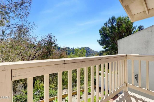 2714 Claray Drive, Los Angeles, CA 90077