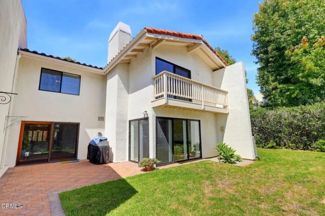 2714 Claray Drive, Los Angeles, CA 90077