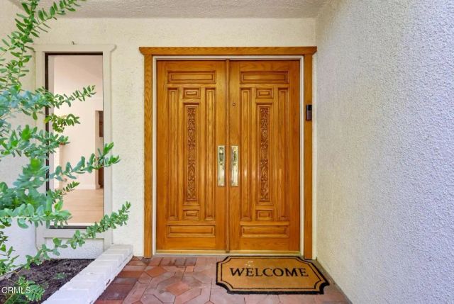 2714 Claray Drive, Los Angeles, CA 90077