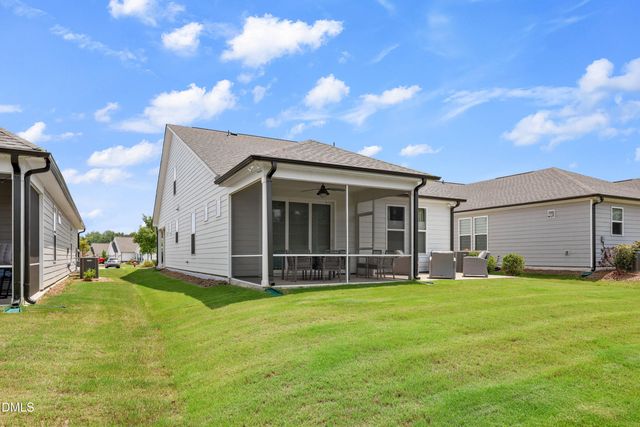 1622 Garden Park Circle, Fuquay Varina, NC 27526