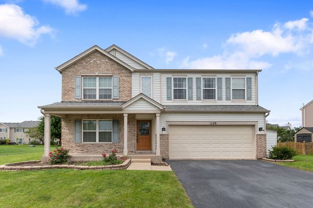 1129 S Wabena Avenue, Minooka, IL 60447