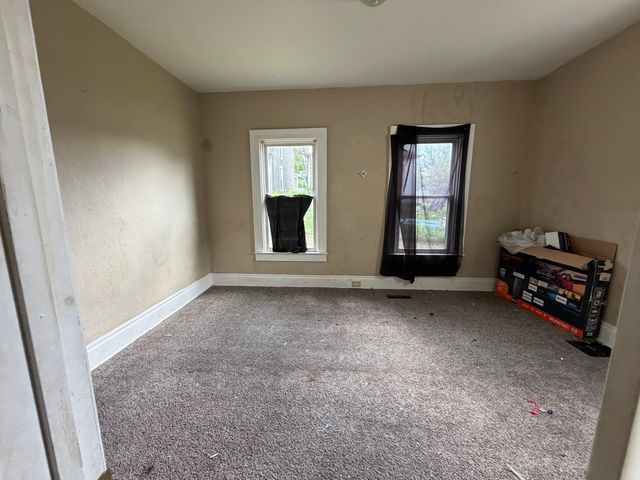 1016 Iowa Street, Davenport, IA 52803