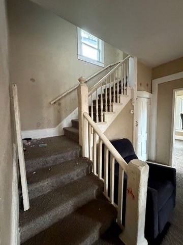 1016 Iowa Street, Davenport, IA 52803