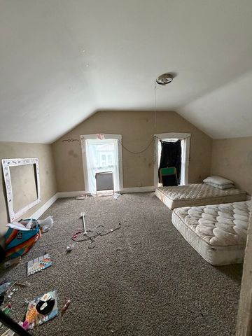 1016 Iowa Street, Davenport, IA 52803