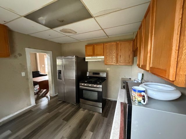 1016 Iowa Street, Davenport, IA 52803