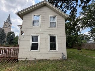 1016 Iowa Street, Davenport, IA 52803
