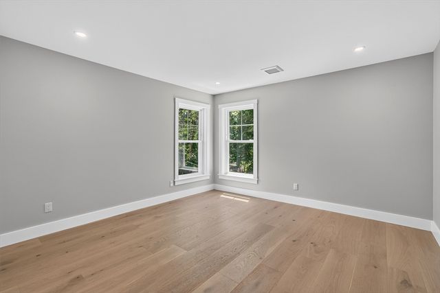 65 Cypress Street, Falmouth, MA 02536
