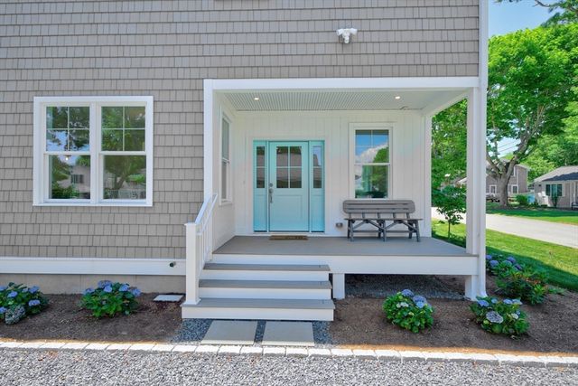 65 Cypress Street, Falmouth, MA 02536