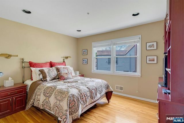 42-09 Cosgrove Court, Fair Lawn, NJ 07410
