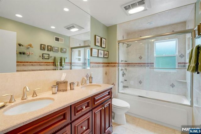 42-09 Cosgrove Court, Fair Lawn, NJ 07410