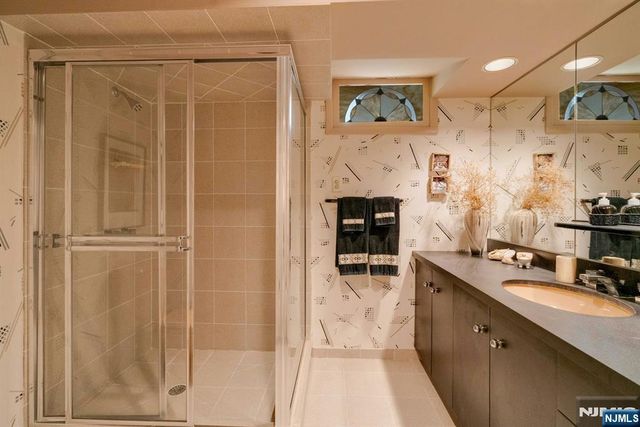42-09 Cosgrove Court, Fair Lawn, NJ 07410