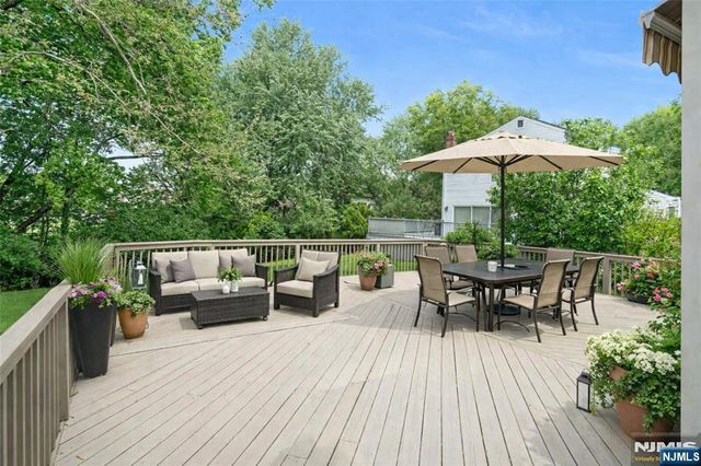 42-09 Cosgrove Court, Fair Lawn, NJ 07410