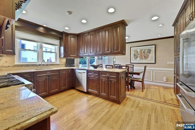 42-09 Cosgrove Court, Fair Lawn, NJ 07410