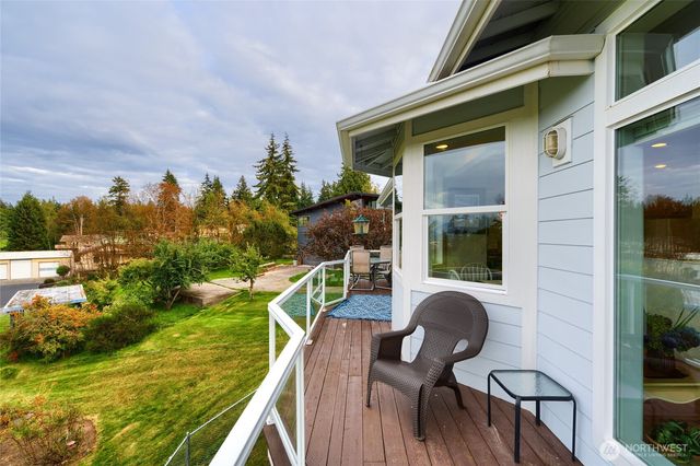 4111 R Avenue, Anacortes, WA 98221