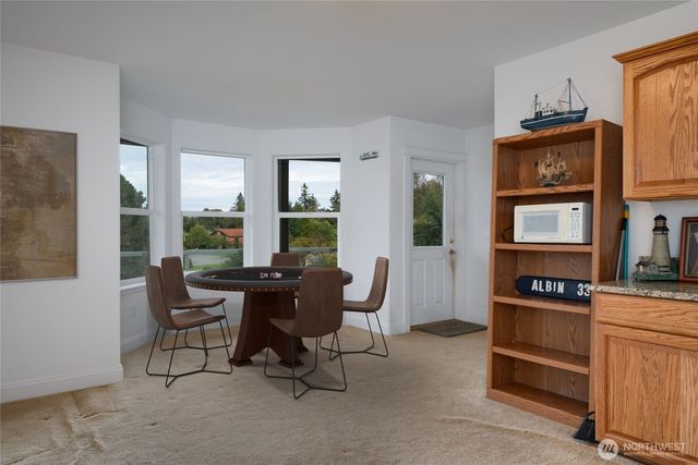 4111 R Avenue, Anacortes, WA 98221