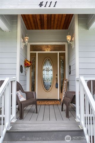 4111 R Avenue, Anacortes, WA 98221