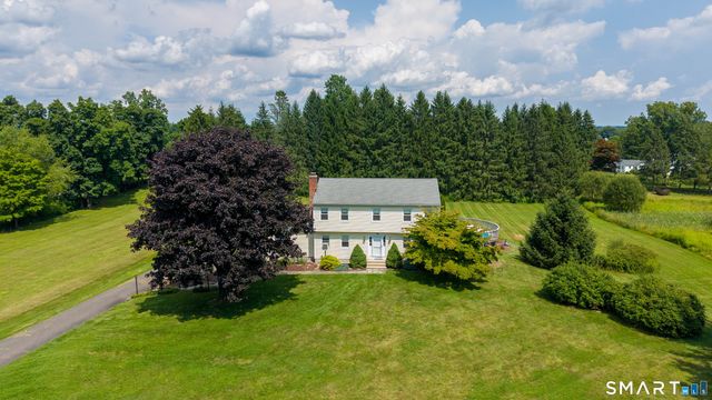 47 Obtuse Road South, Brookfield, CT 06804