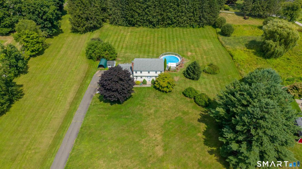 47 Obtuse Road South, Brookfield, CT 06804