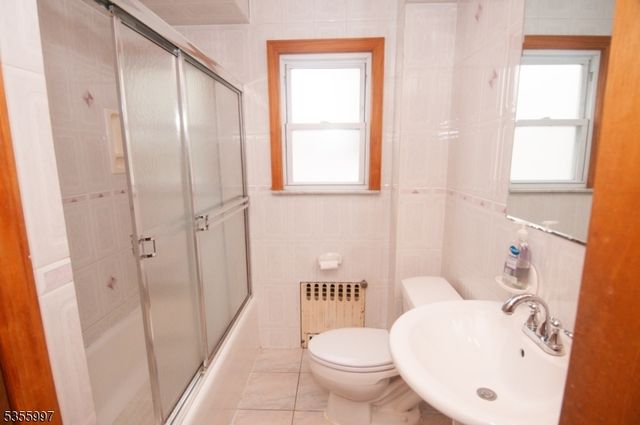 45 Summit Rd, Elizabeth City, NJ 07208
